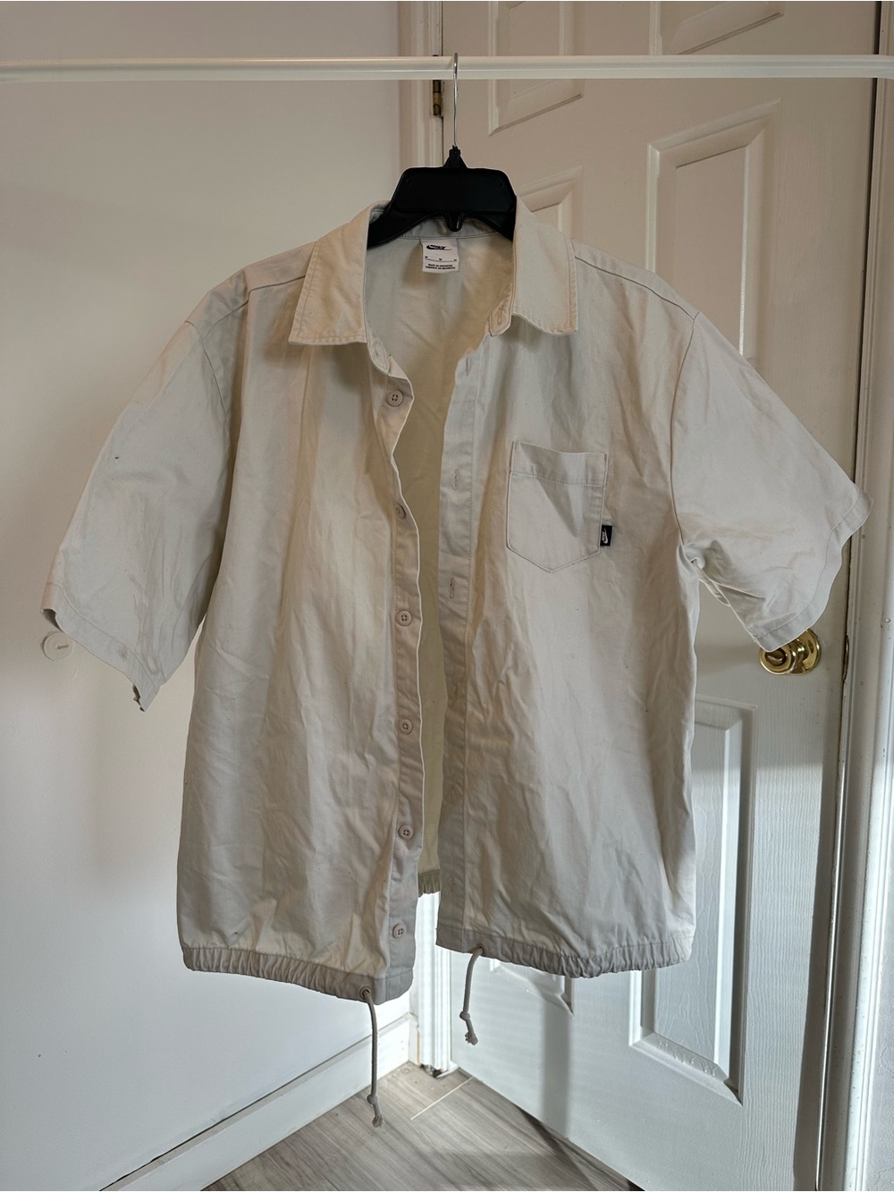 Nike White Short Sleeve Button Front Shirt Jacket